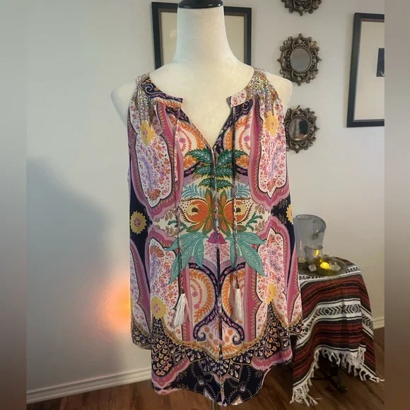 Rose & Olive Sleeveless Bohemian Tunic - Picture 3 of 7